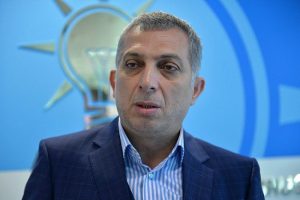 'Paralel yapı M&uuml;sl&uuml;manları b&ouml;lmek i&ccedil;in &ouml;zel &ccedil;aba i&ccedil;inde'