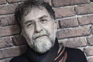 Ahmet Hakan'dan ilgin&ccedil; B&uuml;lent Arın&ccedil; yorumu