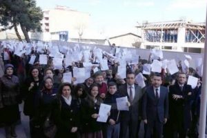 Bursalı &ouml;ğrenciler &Ccedil;anakkale ve Sarıkamış şehitlerine mektup yazdı