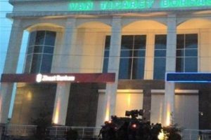 Van Valisi: "Bankada 7 rehine var"