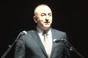 "İkili ticaret hacmimizi iki katına &ccedil;ıkarabiliriz"