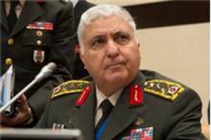 Orgeneral &Ouml;zel, savaş riskine işaret etti