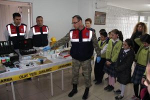 Hakkari'de 'Kaybolmayan &Ccedil;ocuklar 'projesi