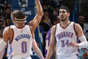 Enes Kanter ve Ersan İlyasova durdurulamıyor