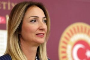 "G&ouml;k&ccedil;ek'i kulaklarından yakaladım ancak..."