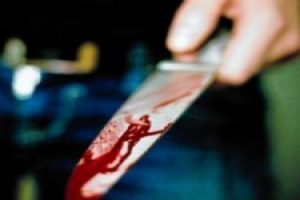 Kavgada iki kişiyi bı&ccedil;akladı