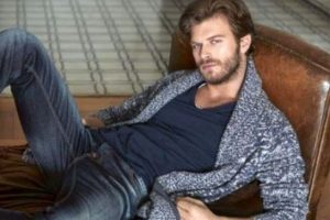 Kıvan&ccedil; Tatlıtuğ'un yeni dizisi belli oldu...