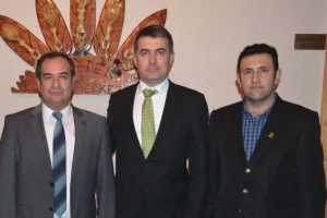 "Dağ y&ouml;resi &uuml;&ccedil; vekille temsil edilmeli"