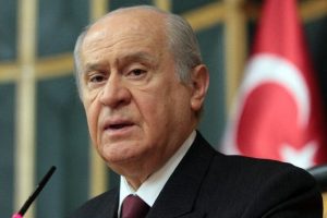 Bah&ccedil;eli, Mehmet Akif'in şiiriyle g&ouml;nderme yaptı
