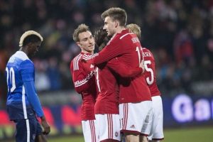 Bendtner'den hat-trick şov!
