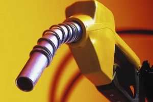 Yemen operasyonuyla petrol fiyatları 60 dolara dayandı