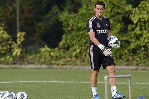 Beşiktaş'ta sakatlıkların sorumlusu Sambade mi?
