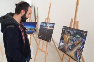 'Şehrin Işıkları' İneg&ouml;l'de sergileniyor