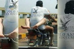 D&uuml;nyanın konuştuğu olay! Motor &uuml;st&uuml;nde cinsel ilişki...