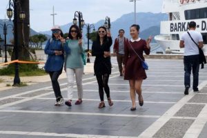 Marmaris gemi sezonunu &Ccedil;inli turistlerle a&ccedil;tı