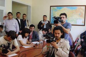 Basın Konseyi: D&uuml;ş&uuml;nce &ouml;zg&uuml;rl&uuml;ğ&uuml;ne saldırı kabul edilemez