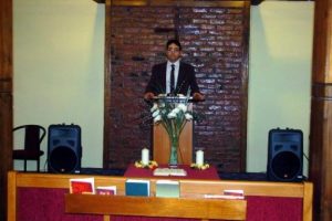 Kilise past&ouml;r&uuml;ne suikast hazırlığı davası ertelendi