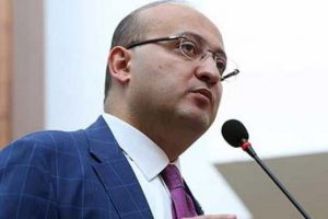 "Kimse ona ileri, geri laflar s&ouml;yleyemez"