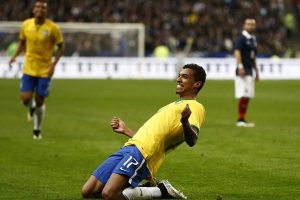 Horozlar samba seyretti!