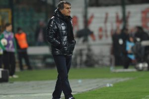 "Şenol G&uuml;neş uzun yıllar Bursaspor'da kalmalı"