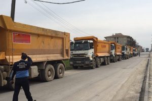 Bursa'da g&uuml;zergah dışına &ccedil;ıkanlara ceza yağdı