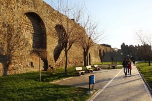 'Silahlar susunca turizm patlayacak'