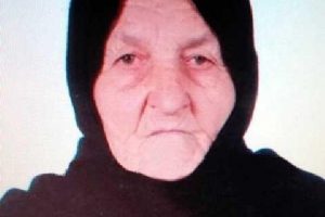 Yaşlı kadının &ouml;lmeden selasını okudular