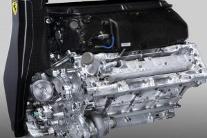 Formula 1 pilotları 2015'te 5 motor kullanabilecek