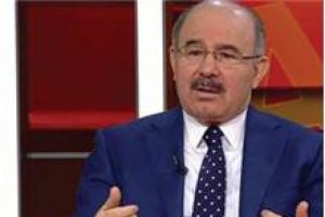 H&uuml;seyin &Ccedil;elik: Ben Arın&ccedil;'ın yerinde olsaydım...