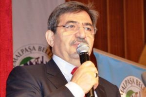 Bakan G&uuml;ll&uuml;ce: "Millet de sizi engeller"
