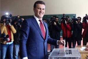Baykal, Sarıg&uuml;l ve Sav'a &ouml;n se&ccedil;im darbesi