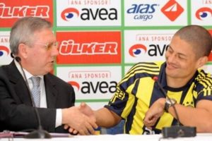 Aziz Yıldırım ve Alex arasındaki buzlar eriyor
