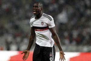 "Bana yeteri kadar top atılmadığı i&ccedil;in..."