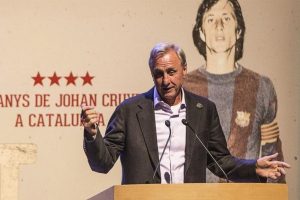 Cruyff'tan Hollanda Milli takımına eleştiri!