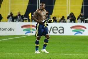 Dinamo Moskova Emenike i&ccedil;in geliyor!