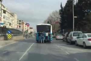 Patenci gen&ccedil;lerin &ouml;l&uuml;m oyunu!