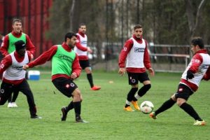 Gen&ccedil;lerbirliği'nde sakat futbolcuların son durumu...