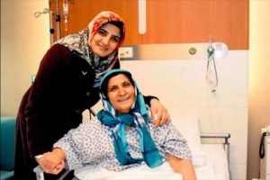 Kaynanasına karaciğerinden par&ccedil;a verdi