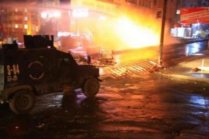 Operasyon sonrası Okmeydanı ve Gazi Mahallesi karıştı