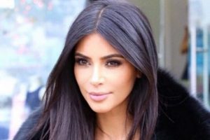 Başbakan a&ccedil;ıkladı: Kardashian'la kuzeniz!