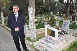 Belediye &ccedil;alışanı başkanın &ouml;ld&uuml;ğ&uuml; şakası yaptı
