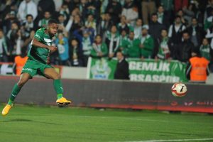 Bakambu'dan Bursaspor ve Milli takım a&ccedil;ıklaması!