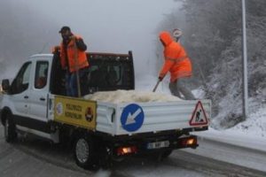 Bolu Dağı'nda kar yağışı