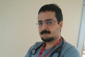 İki doktor, domuz gribi ş&uuml;phesiyle tedavi altında