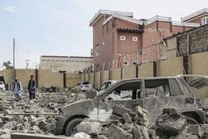 Afganistan'da intihar saldırısı: 16 &ouml;l&uuml;