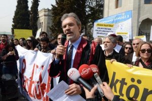 Erdoğan'a atama tepkisi: Sandığı hi&ccedil;e saydı!