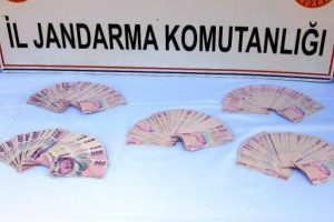 Sahte para operasyonu: 2 g&ouml;zaltı