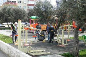 Mudanya'da parklar bahara hazırlanıyor