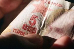 Yurt dışında parası olanların sayısı 4 kat arttı