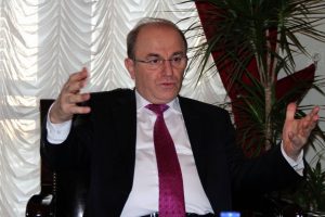 Bakan &Ouml;zt&uuml;rk'e Bursa'da sıkı g&uuml;venlik!